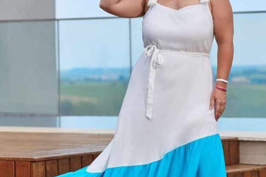 Vestido plus Size Blanco con celeste